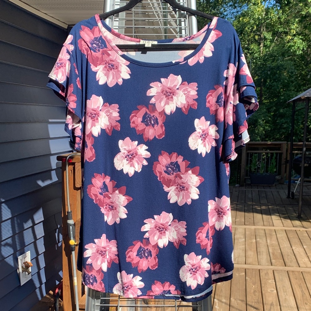 Hey Collection Floral Blouse in Navy and Pink